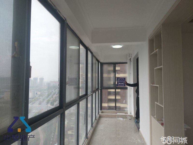 国祯蓝色雅典房精装修 满二唯一 生意周转急售急售急售